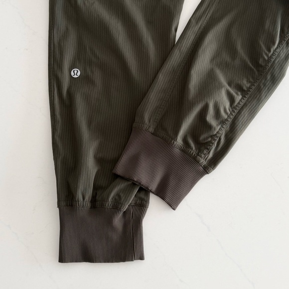 lululemon dance studio jogger 29” olive - Picture 9 of 16